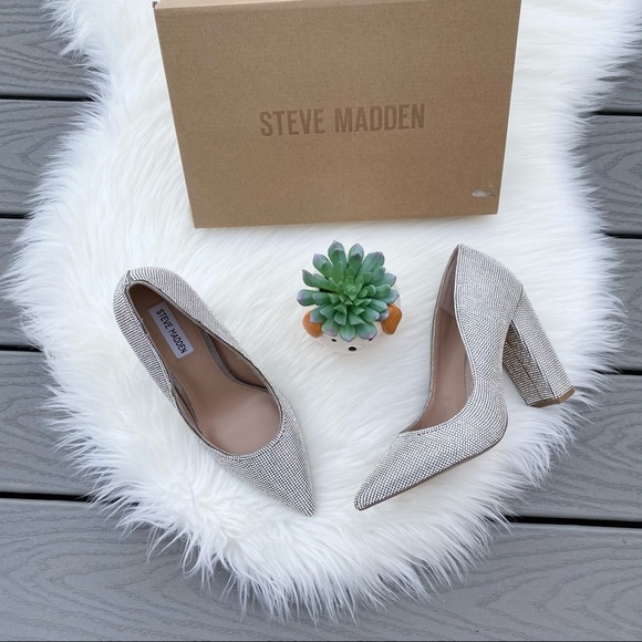 Steve Madden Shoes - Steve Madden Jewel Heels